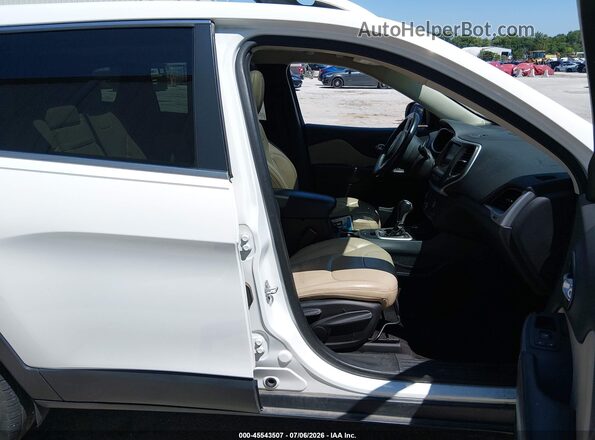 1C4PJMDB5GW170330 2016 JEEP CHEROKEE White Սալոնի դիմացի տեսք