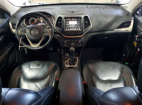 1C4PJMDB6HW537138 2017 JEEP CHEROKEE Silver Dashboard view