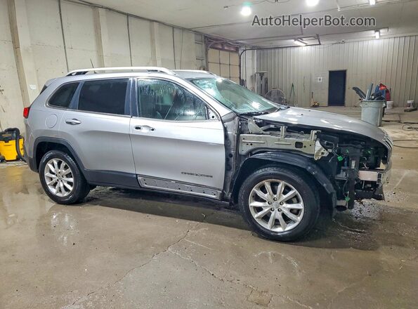 1C4PJMDB6HW537138 2017 JEEP CHEROKEE Silver Front right