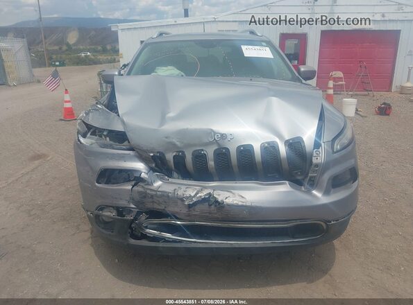 1C4PJMDB7GW213615 2016 JEEP CHEROKEE Silver ხელსაწყოთა პანელის ხედი