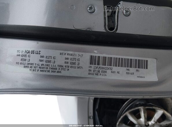 1C4PJMDB8HD234762 2017 JEEP CHEROKEE Gray ძრავის განყოფილების ხედი