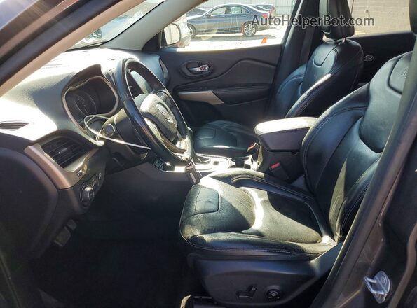 1C4PJMDB9JD567400 2018 JEEP CHEROKEE Gray Front interior view