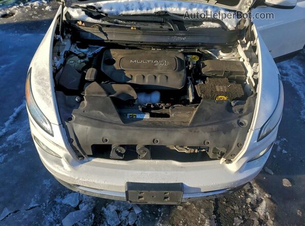1C4PJMDB9JD598131 2018 JEEP CHEROKEE White ძრავის განყოფილების ხედი