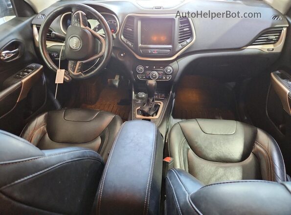 1C4PJMDBXJD599482 2018 JEEP CHEROKEE Black Вид панелі приладів