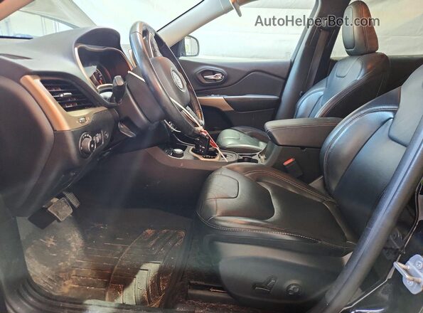 1C4PJMDBXJD599482 2018 JEEP CHEROKEE Black Вид салону спереду