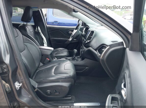 1C4PJMDN5KD399072 2019 JEEP CHEROKEE Серый Вид салона спереди