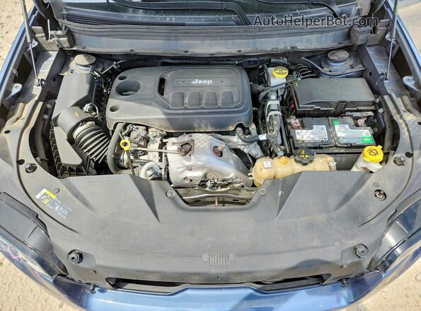 1C4PJMDN6LD537994 2020 JEEP CHEROKEE Blue Vista del compartimento del motor
