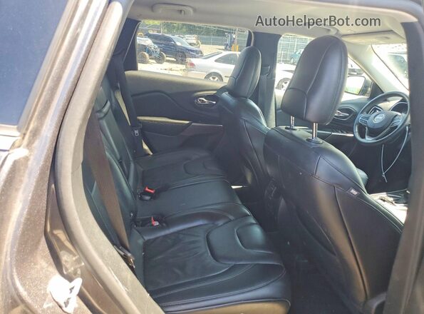 1C4PJMDN7KD191632 2019 JEEP CHEROKEE Gray უკანა სალონის ხედი