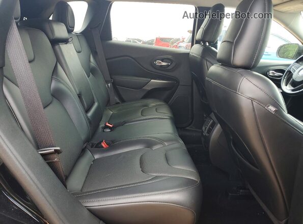 1C4PJMDN7LD537440 2020 JEEP CHEROKEE Black Вид задньої частини салону