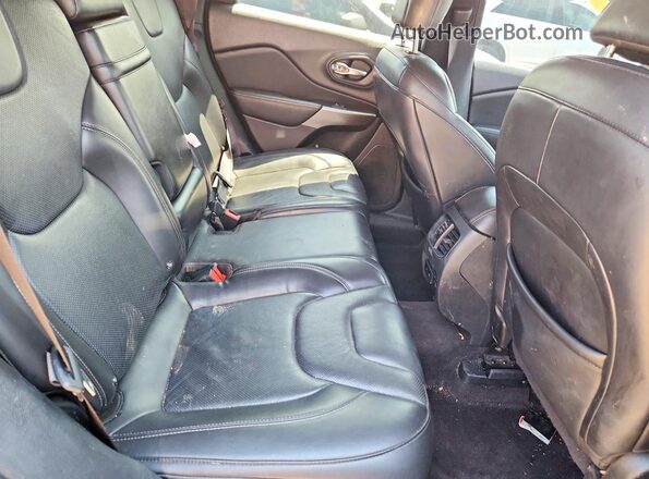 1C4PJMDN8KD131035 2019 JEEP CHEROKEE Черный Вид задней части салона