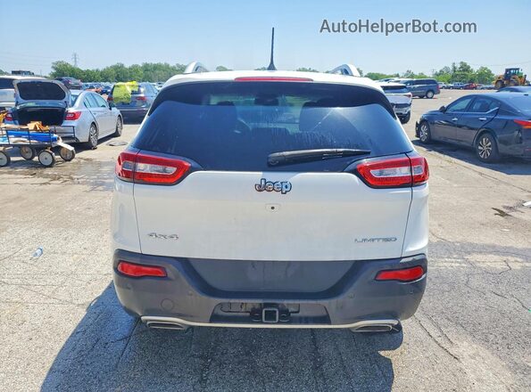 1C4PJMDS1HW613154 2017 JEEP CHEROKEE White Rear view
