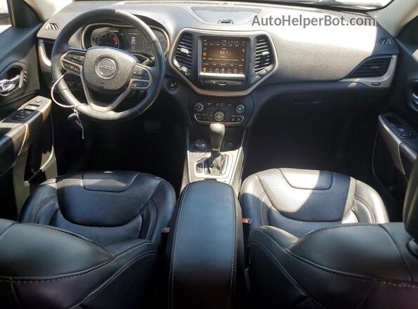 1C4PJMDS1HW613154 2017 JEEP CHEROKEE White Dashboard view