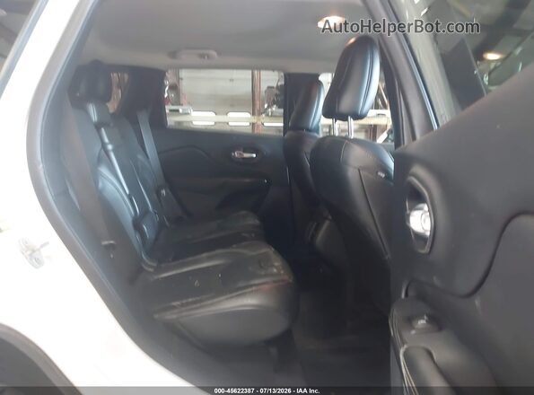 1C4PJMDS3GW196182 2016 JEEP CHEROKEE White VIN կոդի պիտակի տեսք