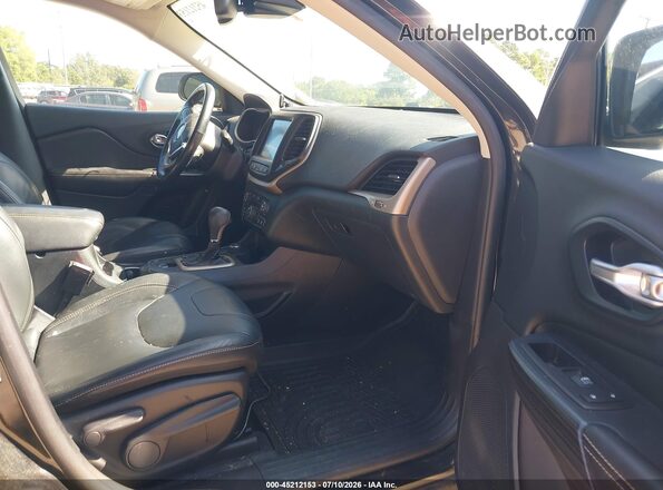 1C4PJMDS8GW214143 2016 JEEP CHEROKEE Black Front interior view