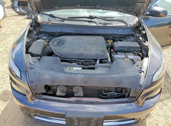 1C4PJMDS8HW558590 2017 JEEP CHEROKEE Gray Engine compartment view