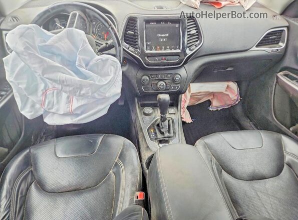 1C4PJMDX0KD245421 2019 JEEP CHEROKEE White Widok deski rozdzielczej
