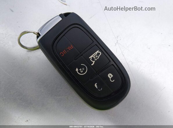 1C4PJMDX1KD457003 2019 JEEP CHEROKEE Серый Вид панели приборов