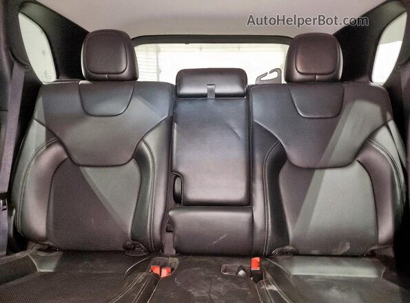 1C4PJMDX1LD650849 2020 JEEP CHEROKEE Green Widok tylnych siedzeń
