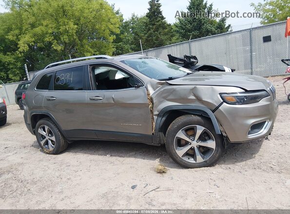 1C4PJMDX2KD178076 2019 JEEP CHEROKEE Pewter Widok wnętrza z tyłu