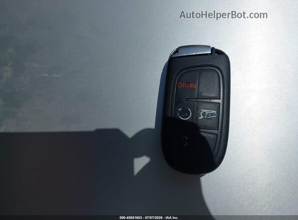 1C4PJMDX2ND556370 2022 JEEP CHEROKEE Серый Вид панели приборов