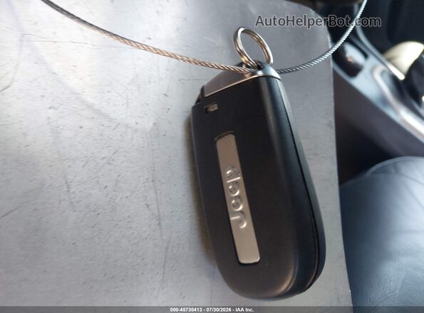 1C4PJMDX3JD568716 2018 JEEP CHEROKEE Gray Вид панелі приладів