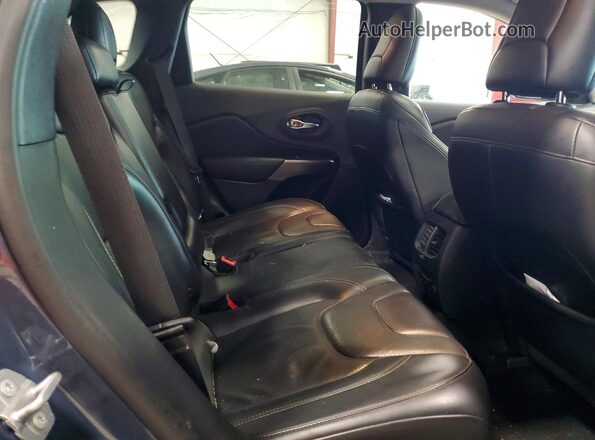 1C4PJMDX5KD427289 2019 JEEP CHEROKEE Blue Widok wnętrza z tyłu