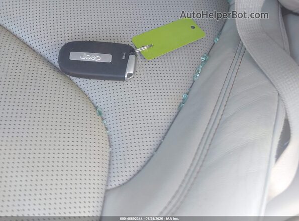 1C4PJMDX5MD117839 2021 JEEP CHEROKEE Белый Вид панели приборов