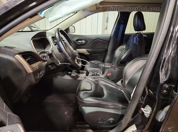1C4PJMDX6JD549867 2018 JEEP CHEROKEE Black Вид салону спереду