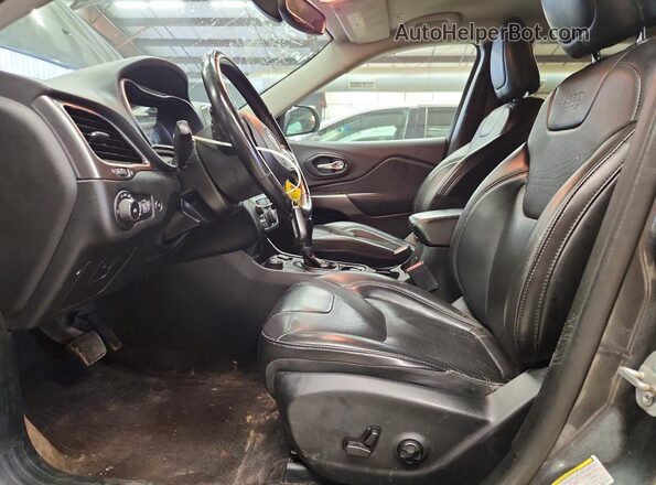 1C4PJMDX6KD172846 2019 JEEP CHEROKEE Gray Vista interior delantera