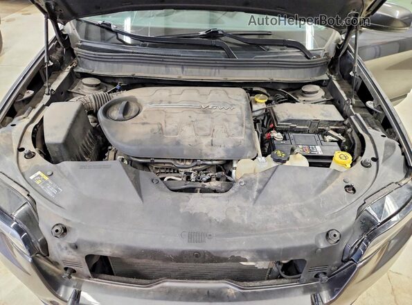 1C4PJMDX6KD172846 2019 JEEP CHEROKEE Gray Vista del compartimento del motor