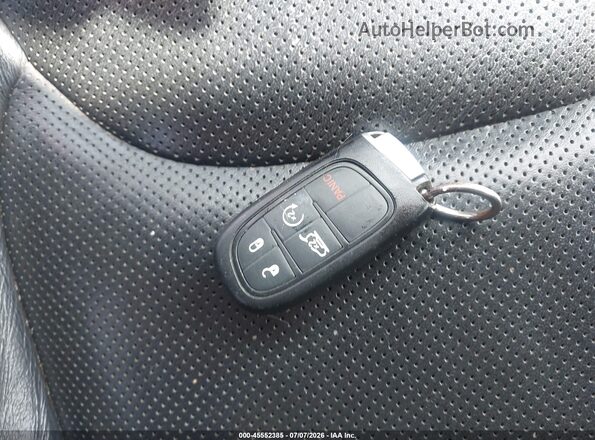 1C4PJMDX6KD397008 2019 JEEP CHEROKEE Gray Vista del salpicadero