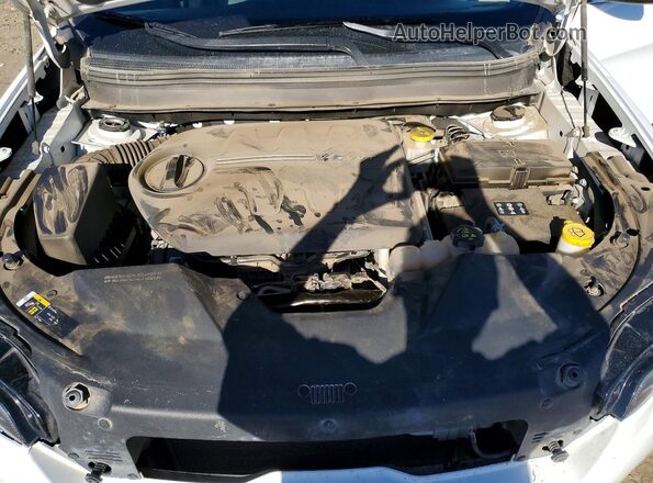 1C4PJMDX6KD423333 2019 JEEP CHEROKEE White Շարժիչի բաժամունքի տեսք