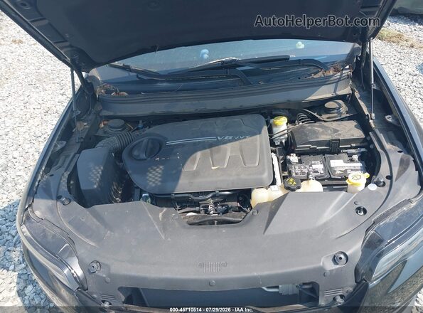 1C4PJMDX9KD141221 2019 JEEP CHEROKEE Black Widok z tyłu