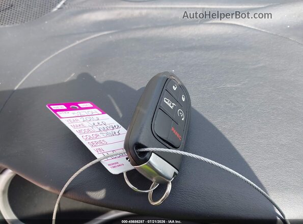 1C4PJMJS2GW340051 2016 JEEP CHEROKEE Silver Dashboard view