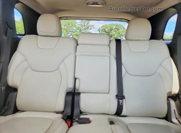 1C4PJMJS6HW606074 2017 JEEP CHEROKEE Red Вид задніх сидінь