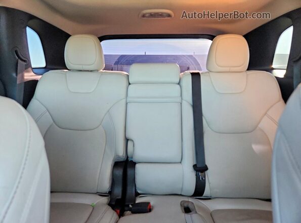 1C4PJMJX0JD575272 2018 JEEP CHEROKEE White Հետևի նստատեղերի տեսք