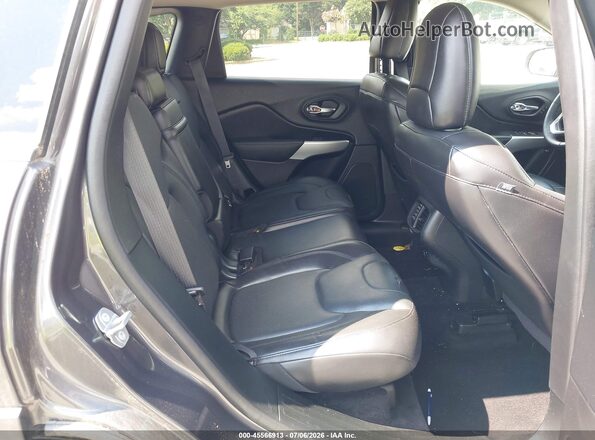 1C4PJMJX7JD613693 2018 JEEP CHEROKEE Gray Вид наклейки з VIN-кодом