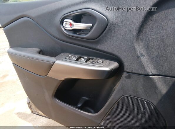 1C4PJMLB0KD105357 2019 JEEP CHEROKEE Tan 