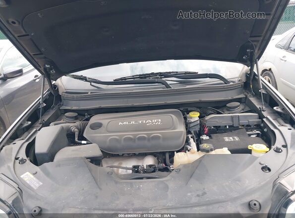 1C4PJMLB1KD136195 2019 JEEP CHEROKEE Черный Вид сзади