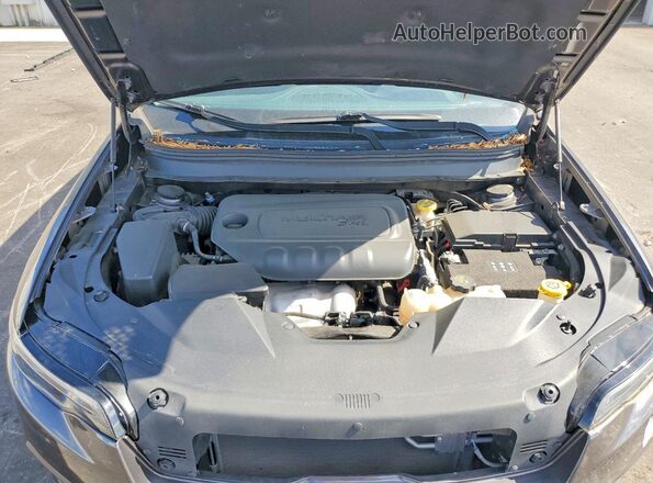 1C4PJMLB2KD268933 2019 JEEP CHEROKEE Gray Вид підкапотного простору