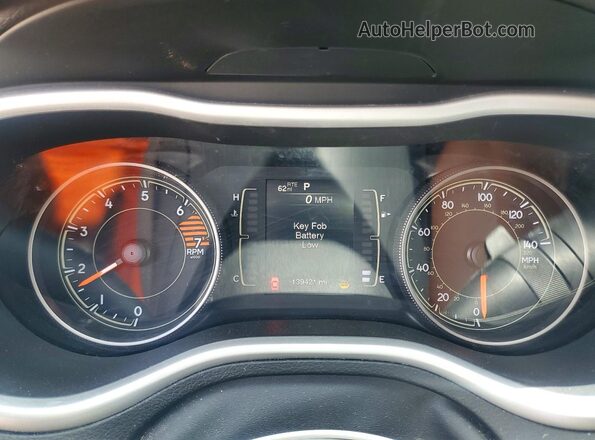 1C4PJMLB3JD581732 2018 JEEP CHEROKEE White Instrument cluster view