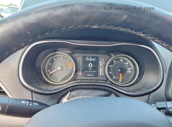 1C4PJMLB3KD192283 2019 JEEP CHEROKEE Black Widok zestawu wskaźników