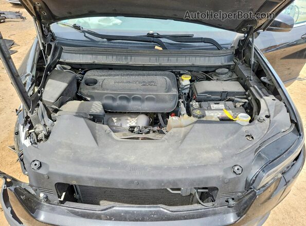 1C4PJMLB3KD288432 2019 JEEP CHEROKEE Черный Вид задней части салона