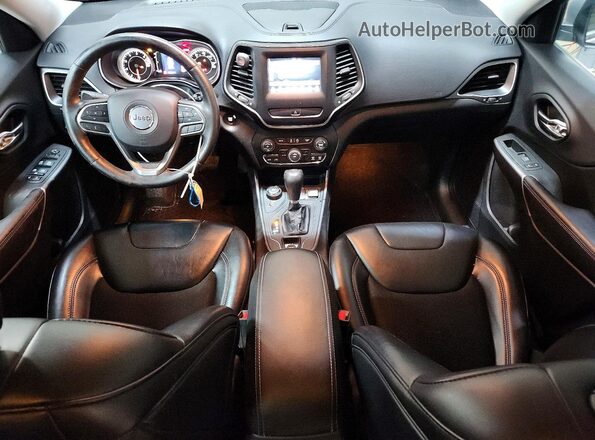 1C4PJMLB6KD169984 2019 JEEP CHEROKEE Silver Առջևի վահանակի տեսք