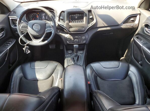 1C4PJMLB6KD180998 2019 JEEP CHEROKEE Бордовый Вид панели приборов