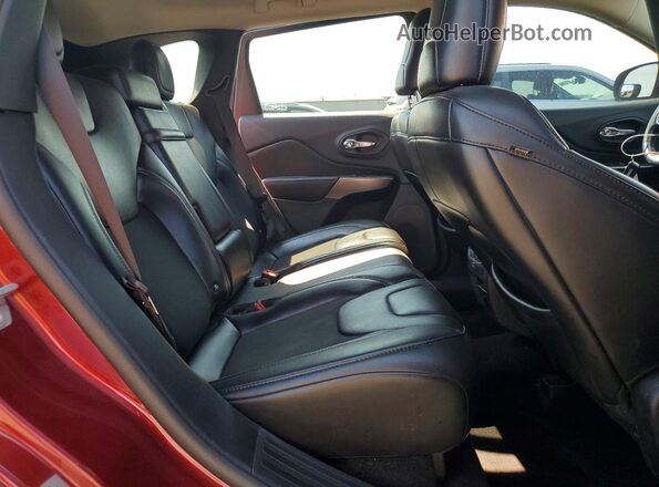 1C4PJMLB6KD180998 2019 JEEP CHEROKEE Бордовый Вид задней части салона