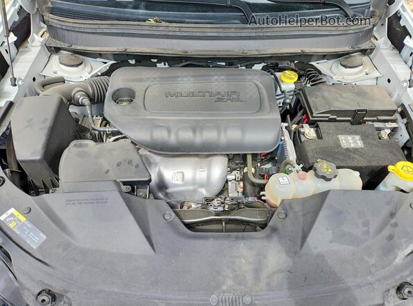 1C4PJMLB7MD190586 2021 JEEP CHEROKEE White Вид підкапотного простору