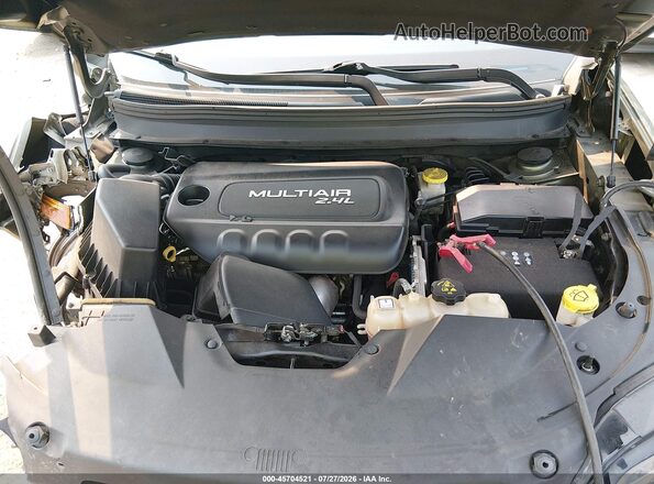 1C4PJMLB8KD139806 2019 JEEP CHEROKEE Green უკანა ხედი