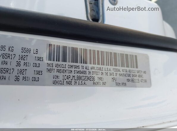 1C4PJMLB8KD234236 2019 JEEP CHEROKEE White Vista del compartimento del motor