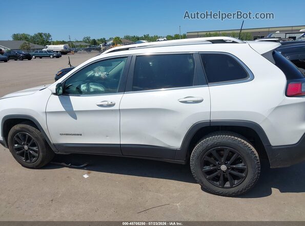 1C4PJMLB8KD234236 2019 JEEP CHEROKEE White Vista interior de 360 grados